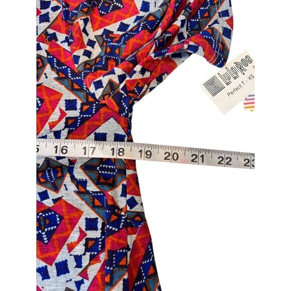 LuLaRoe  Perfect T Women's Ligth Grey, Red and Blue Long Top - Picture 4 of 5